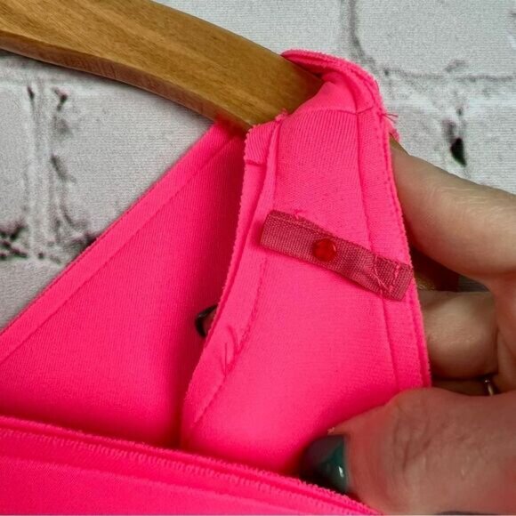 Milly Barbie Core Pink Neoprene Sleeveless Scuba Shift Dress with Pockets Size 6 - Picture 12 of 13